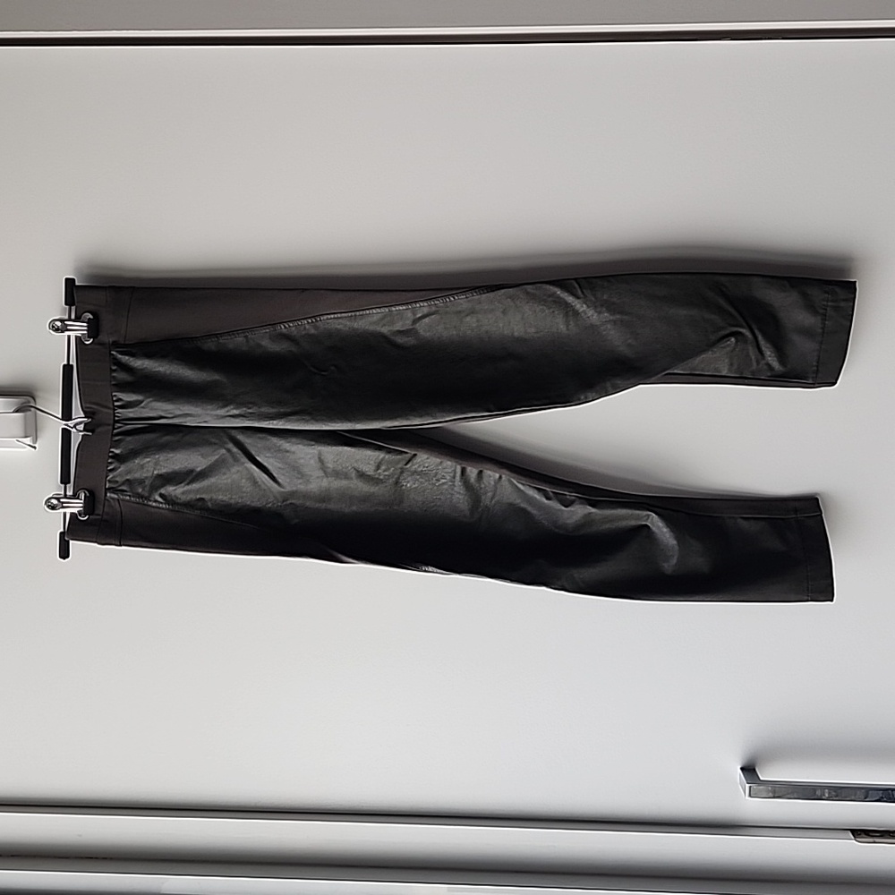 D Exterior Made in Italy Faux Leather Panel High Waisted Leggings